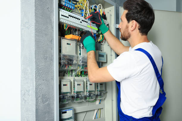 Best Electrician Near Me  in Hayfield, VA